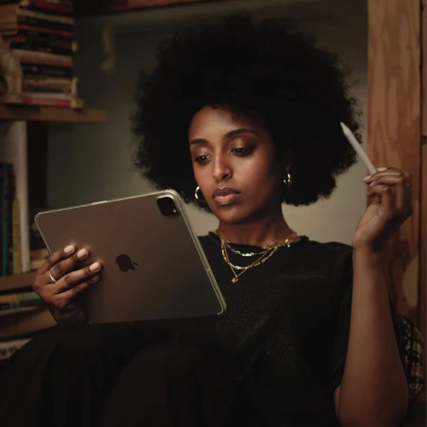 Apple iPad Pro 12.9 inches (2020) - 4th Generation -  Cellular - Image 7
